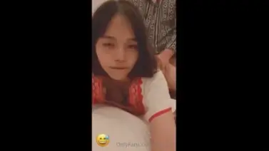 Cewek Imut Ngentot Doggy Minta Masukin Belakang Keras Lumer