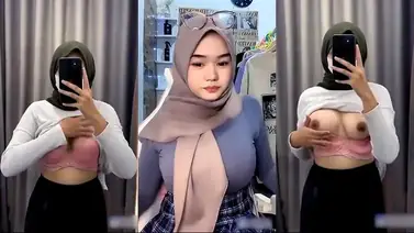 Jilbab Tiktoker Cantik Buka Pakaian