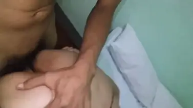 Nikmat Bersetubuh Anal Dengan Turis Asing Di Villa